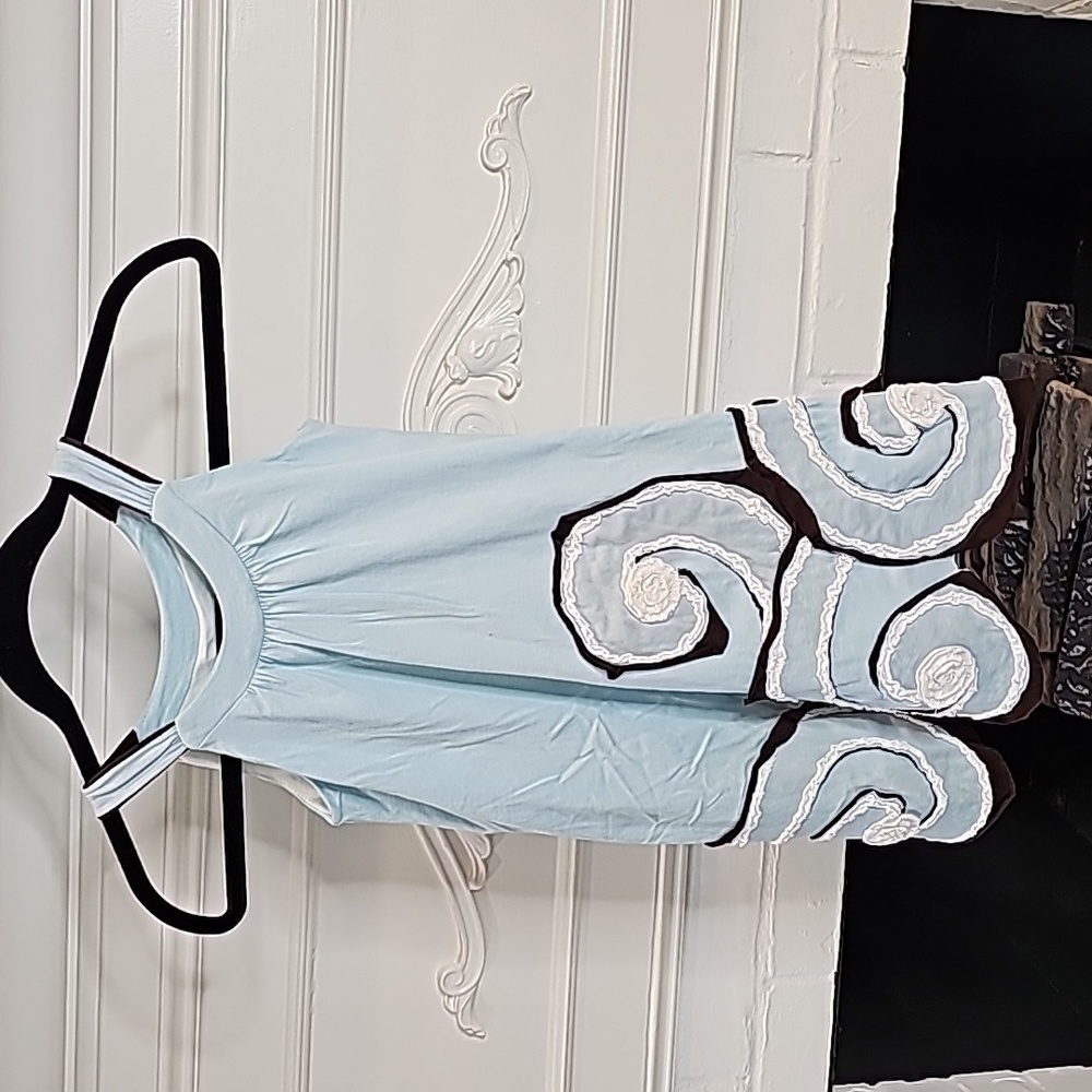 EUC ISABELLA & CHLOE: Kids A-line swing Dress, Detailed embroidered design Sz 6